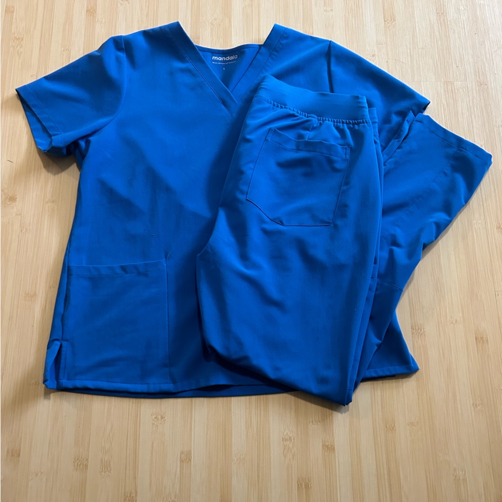 Mandala Large Royal Blue Scrubs Set